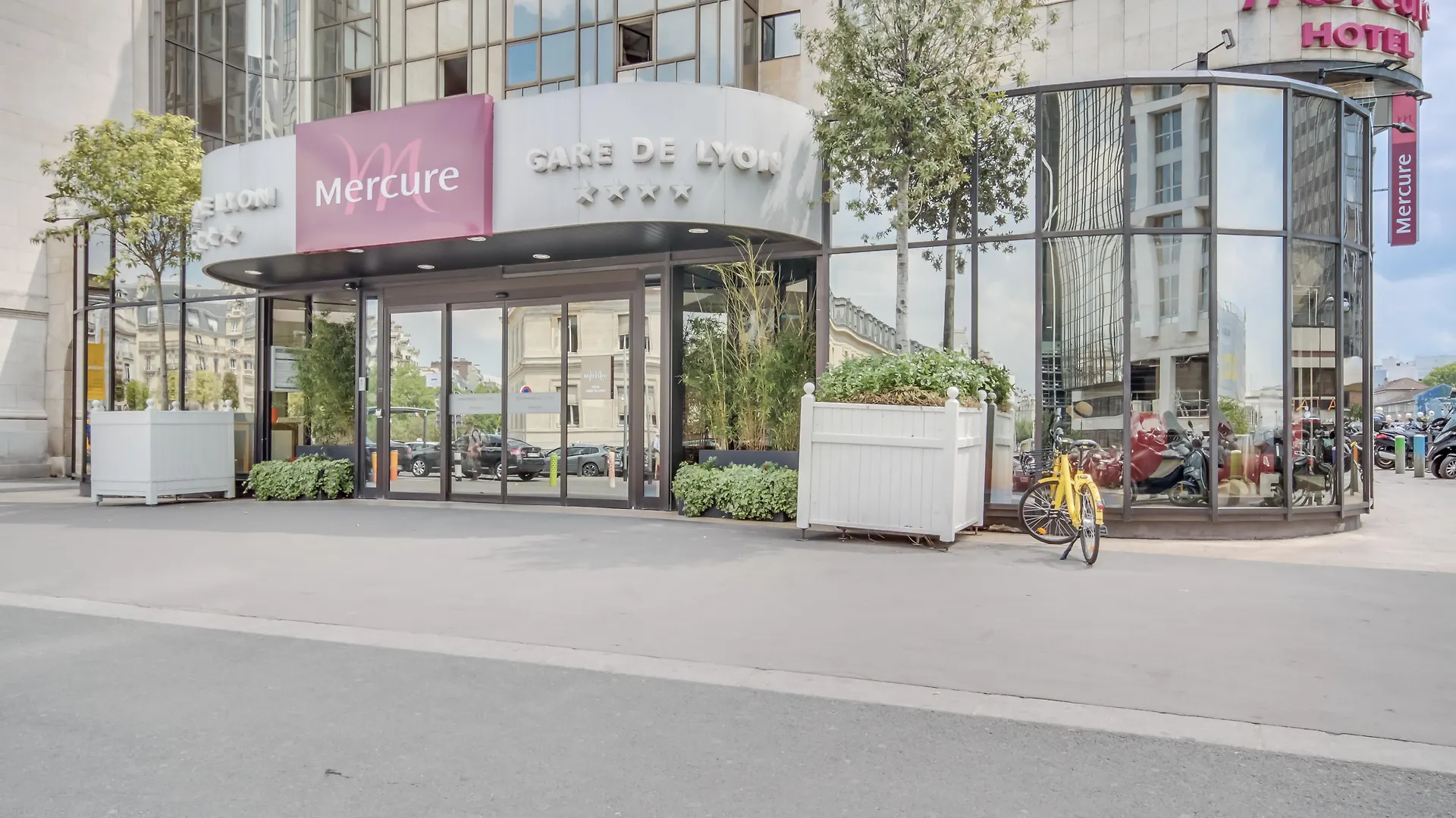 Mercure Gare De Lyon Tgv Hotel 4*